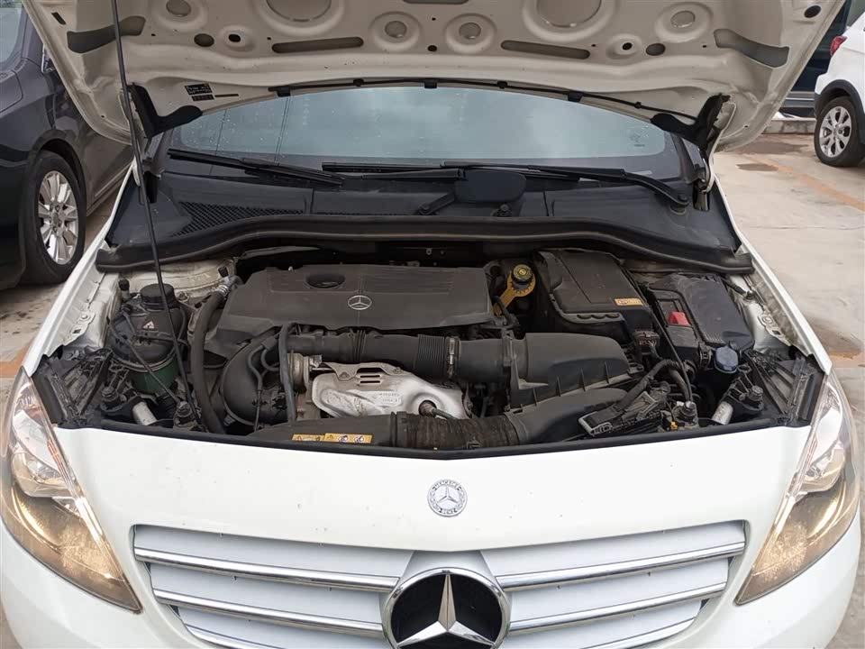 Mercedes-Benz Class B