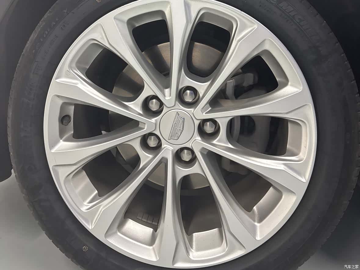 Cadillac CT5, 2022 7