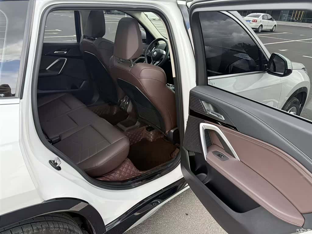 BMW X1, 2023 9