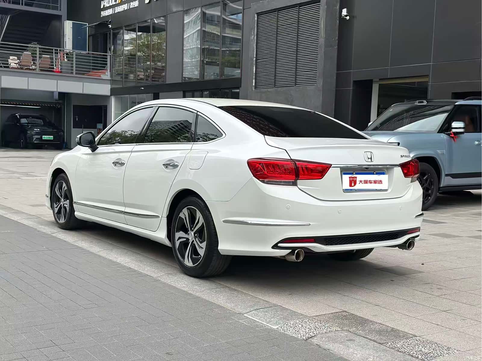 Honda Spirior, 2015 все фото