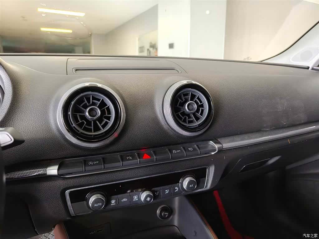 Audi A3, 2018 11
