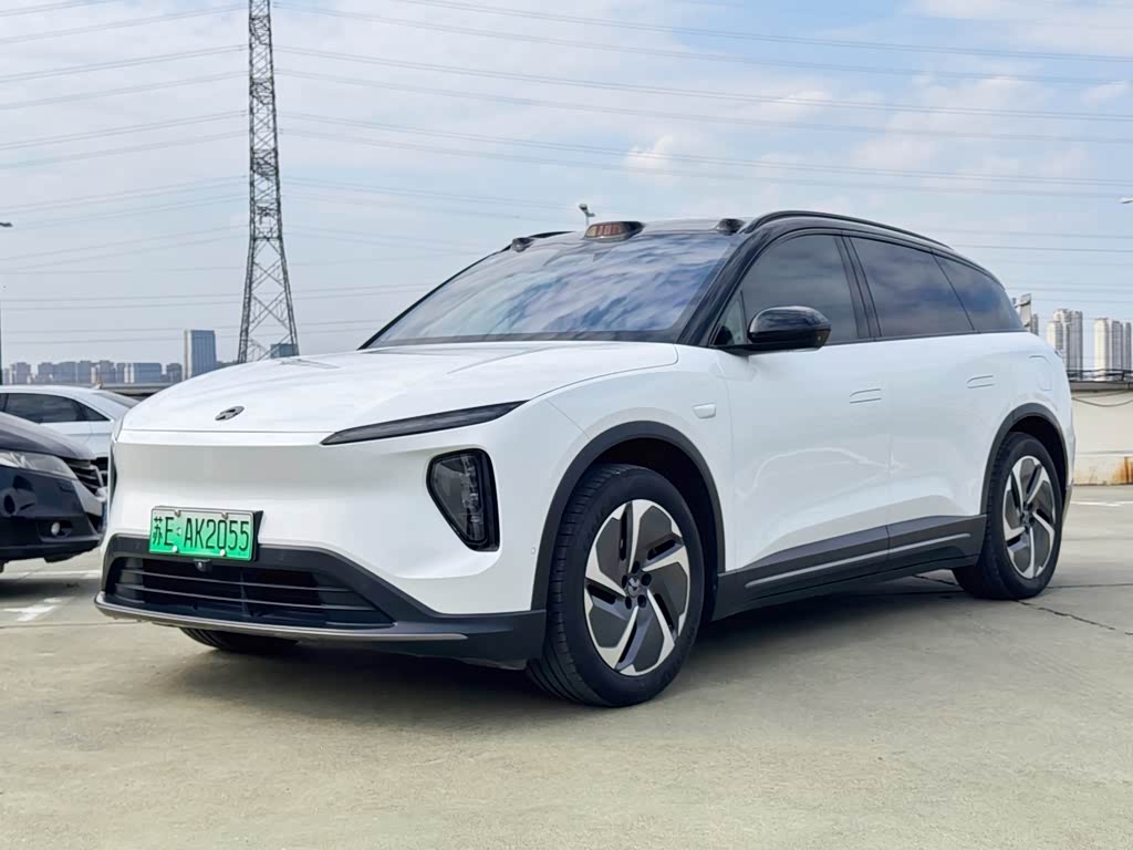 NIO ES6