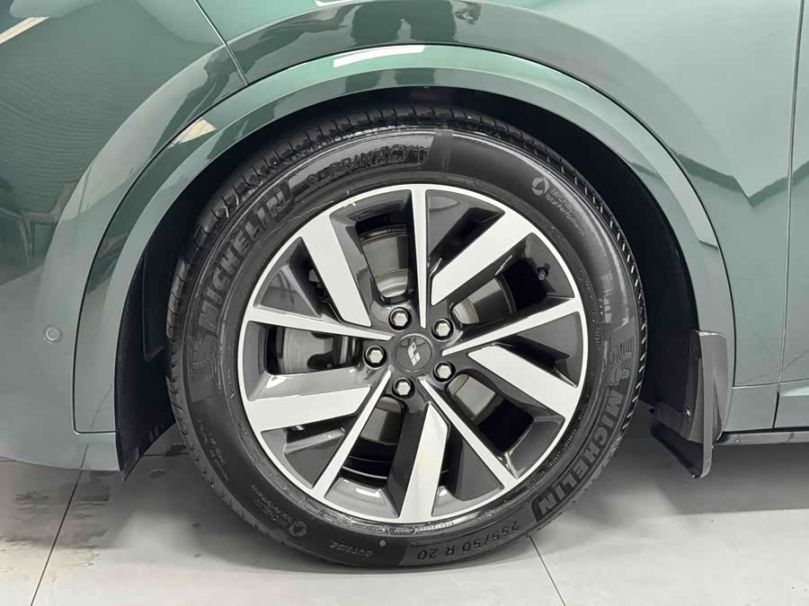 Li Auto L8 2023, фото 28