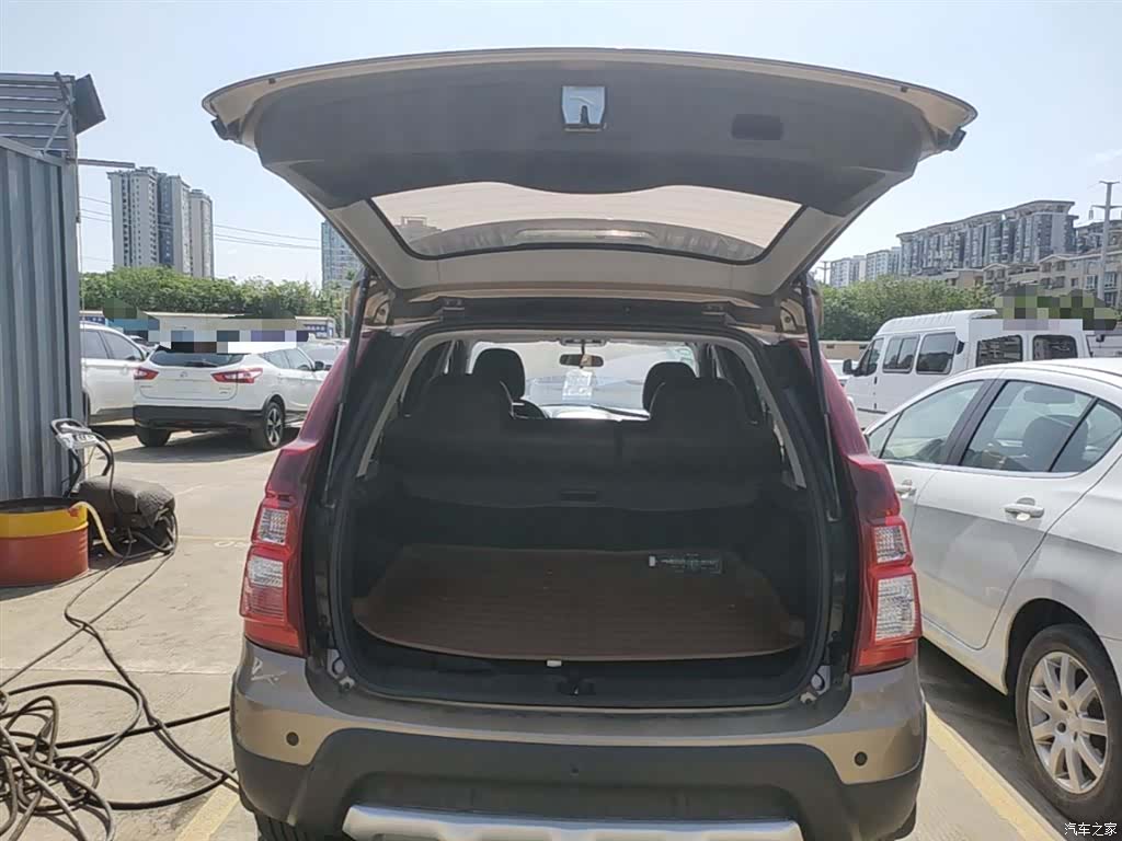 DongFeng X5, 2016 19