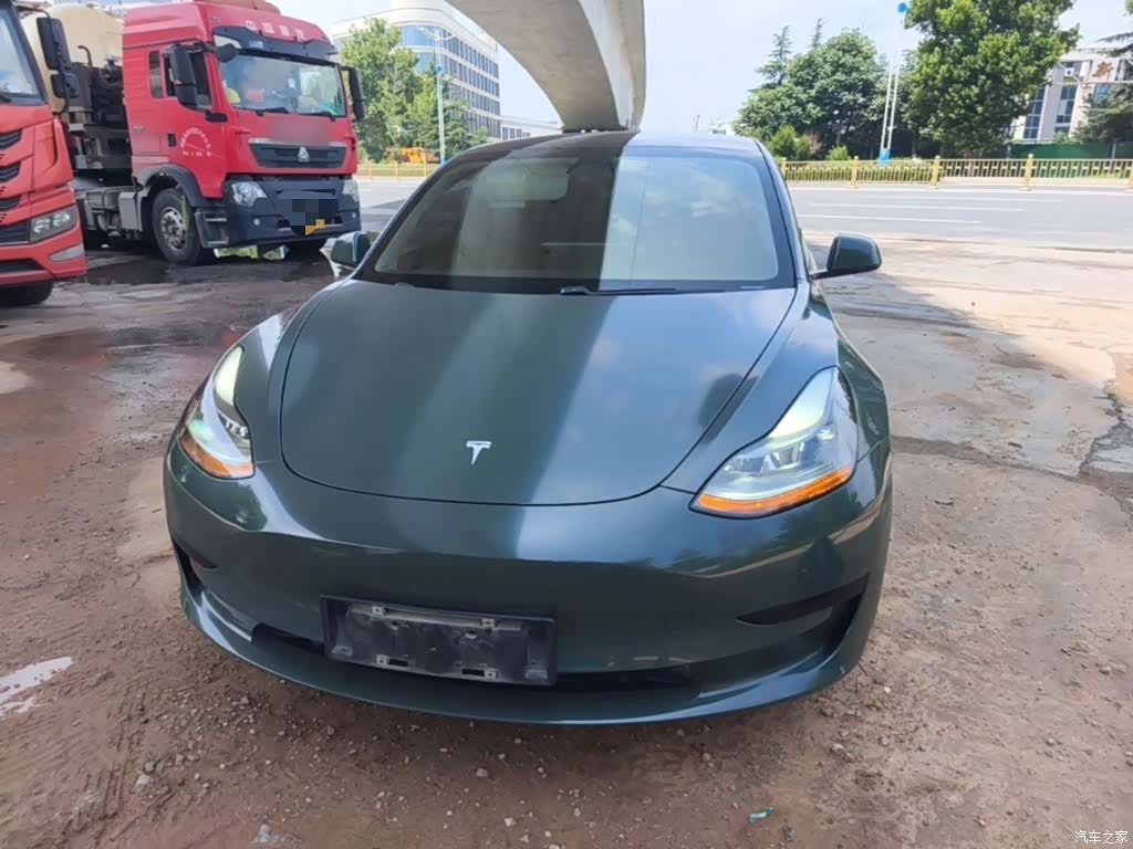 Tesla Model 3, 2021 3
