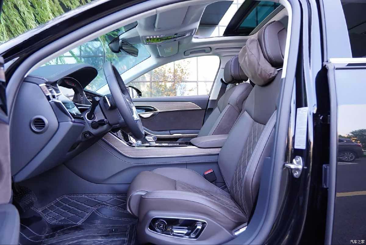 Audi A8L, 2024 12