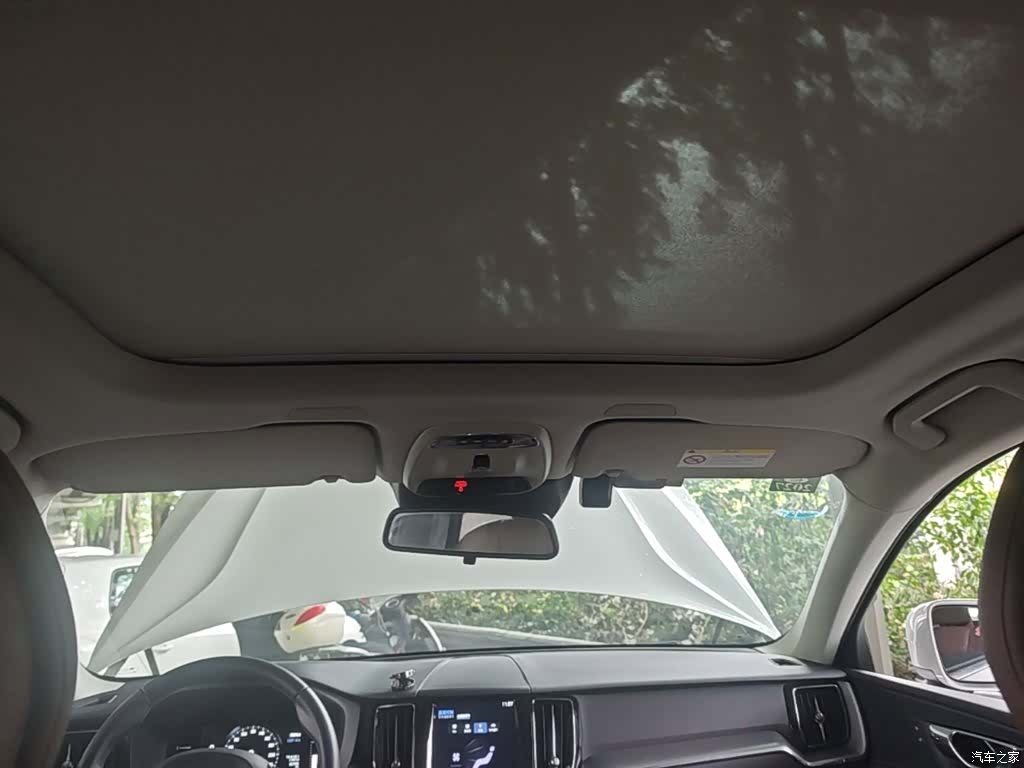 Volvo XC60, 2019 18