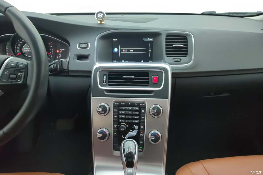Volvo S60, 2016 13