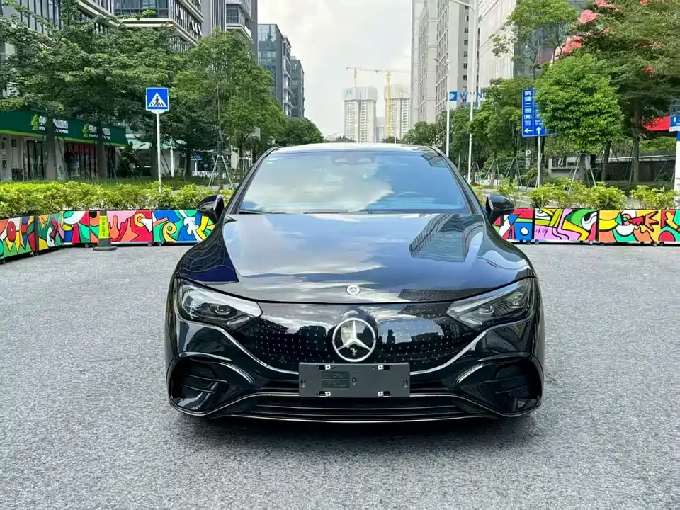 Mercedes-Benz EQE