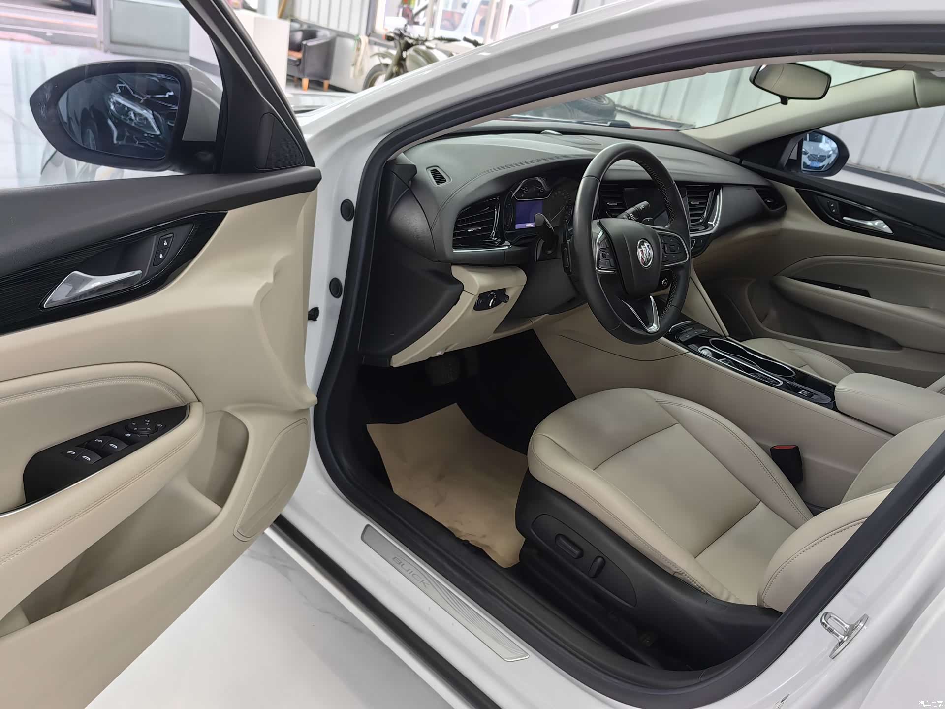 Buick Regal, 2021 4