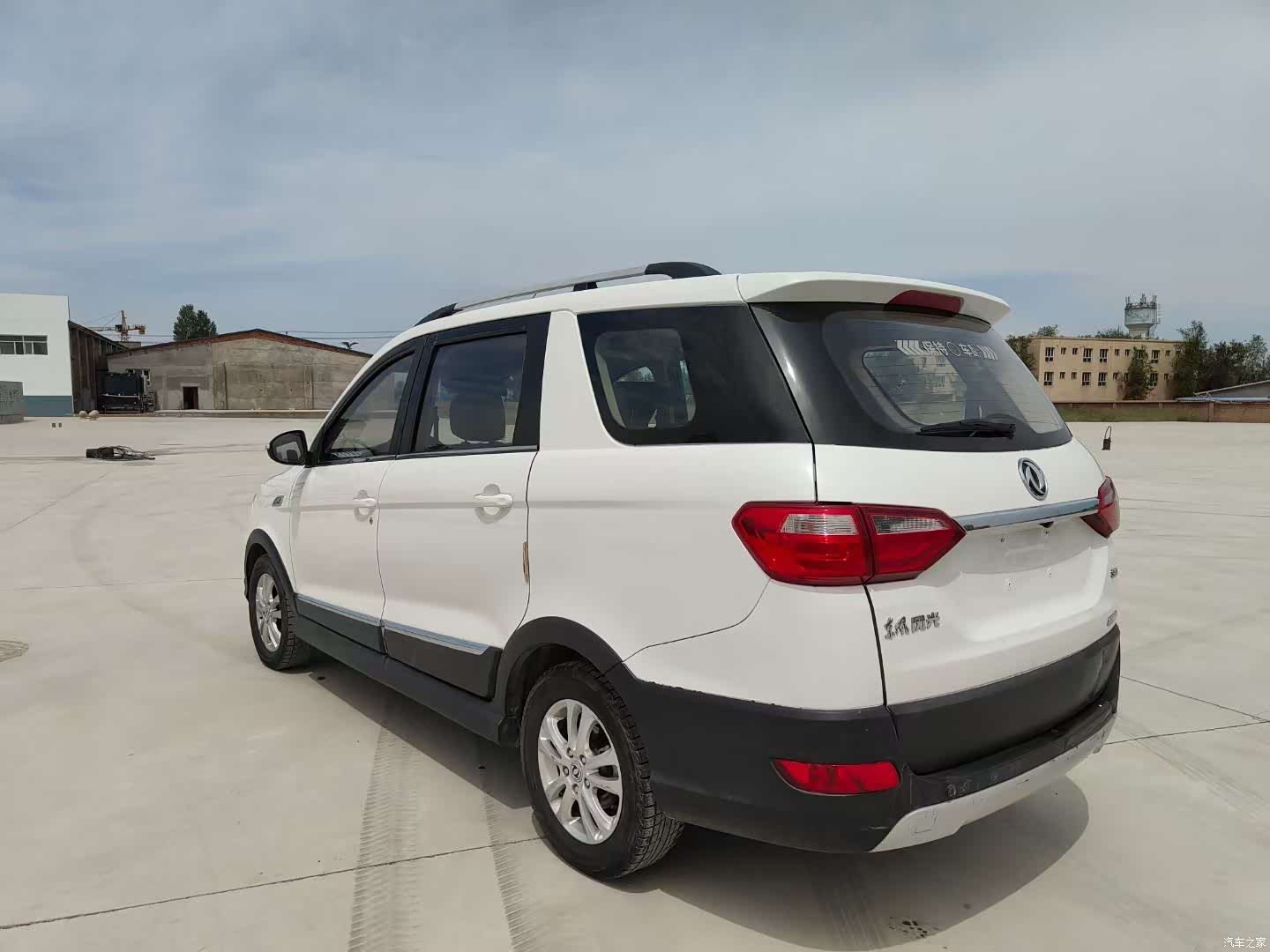 DongFeng 370, 2016 7