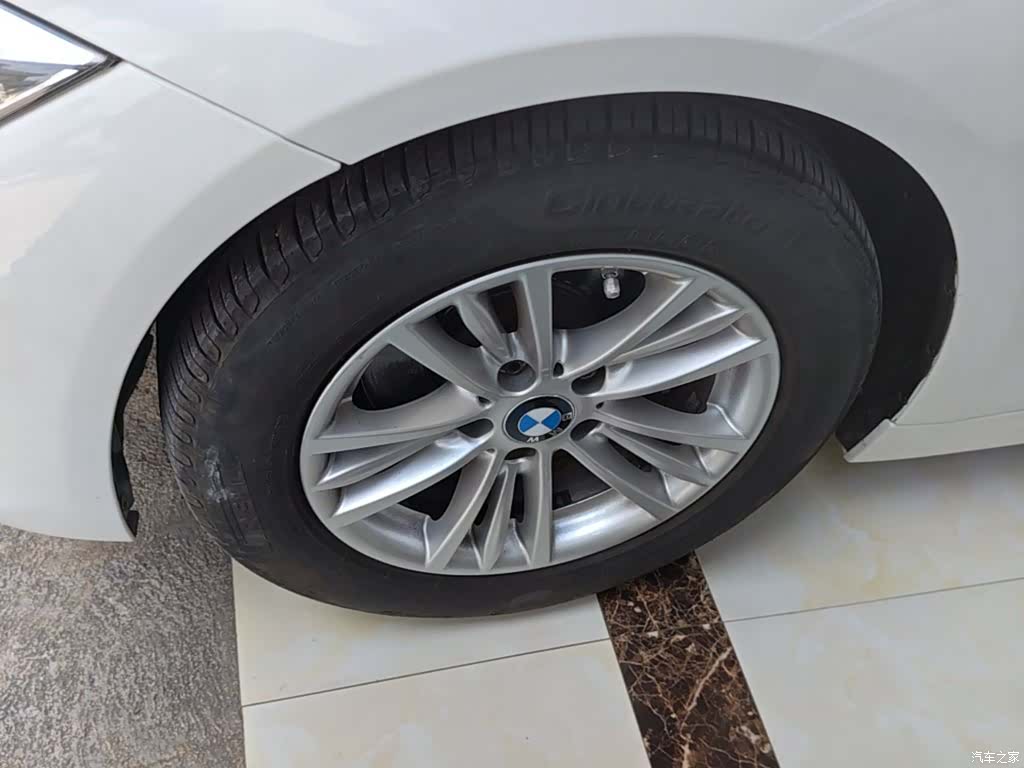 BMW 3 Series, 2015 23