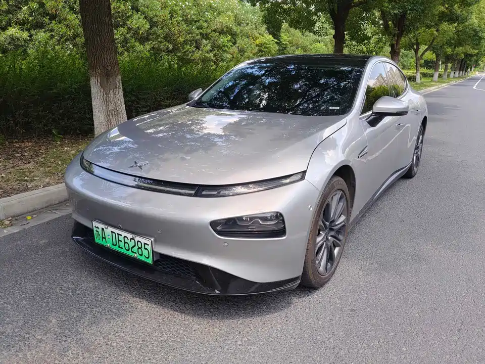 XPENG P7