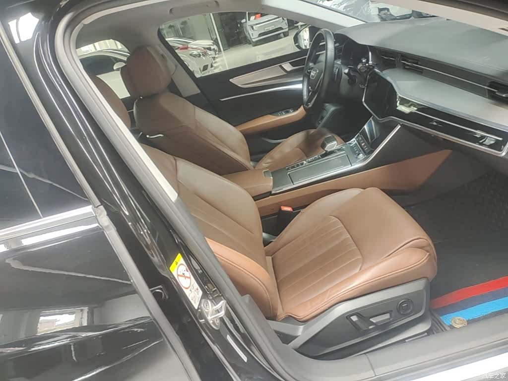 Audi A6L, 2022 25