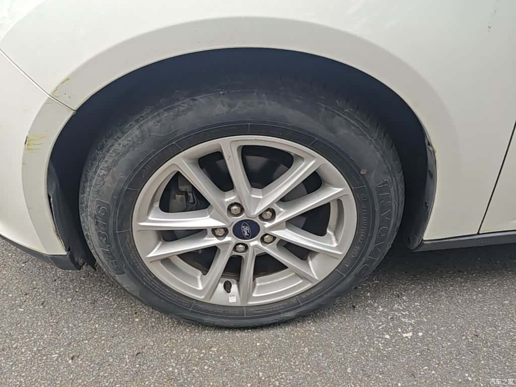 Ford Focus, 2016 23