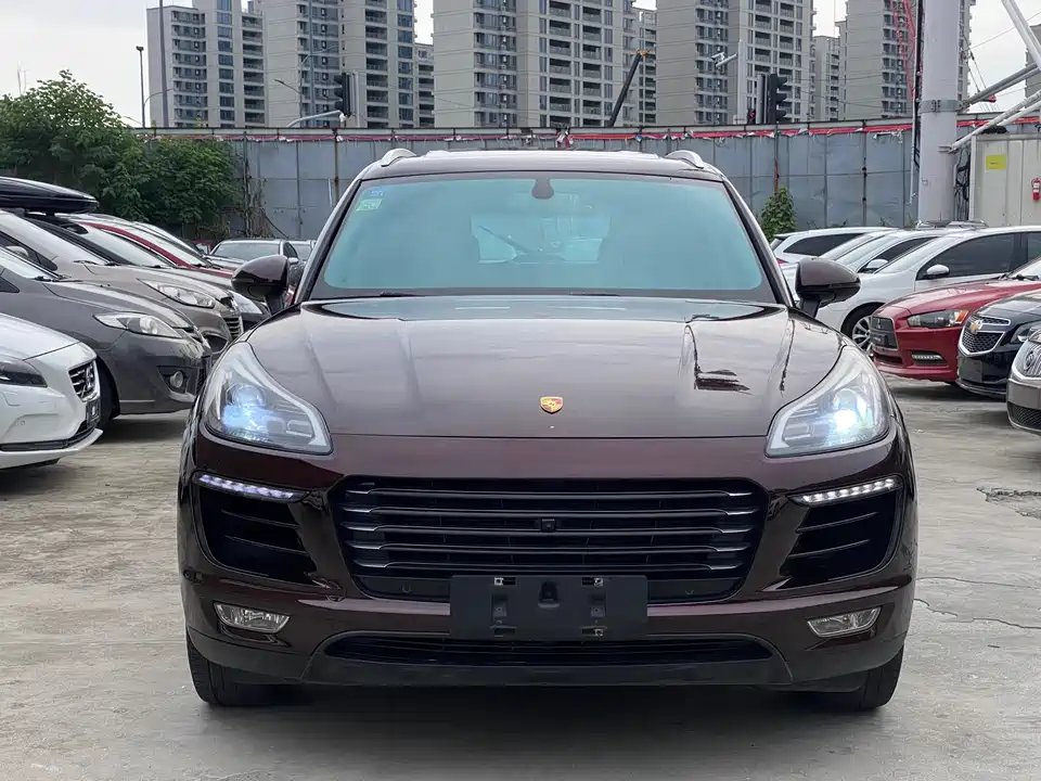 Zotye SR9