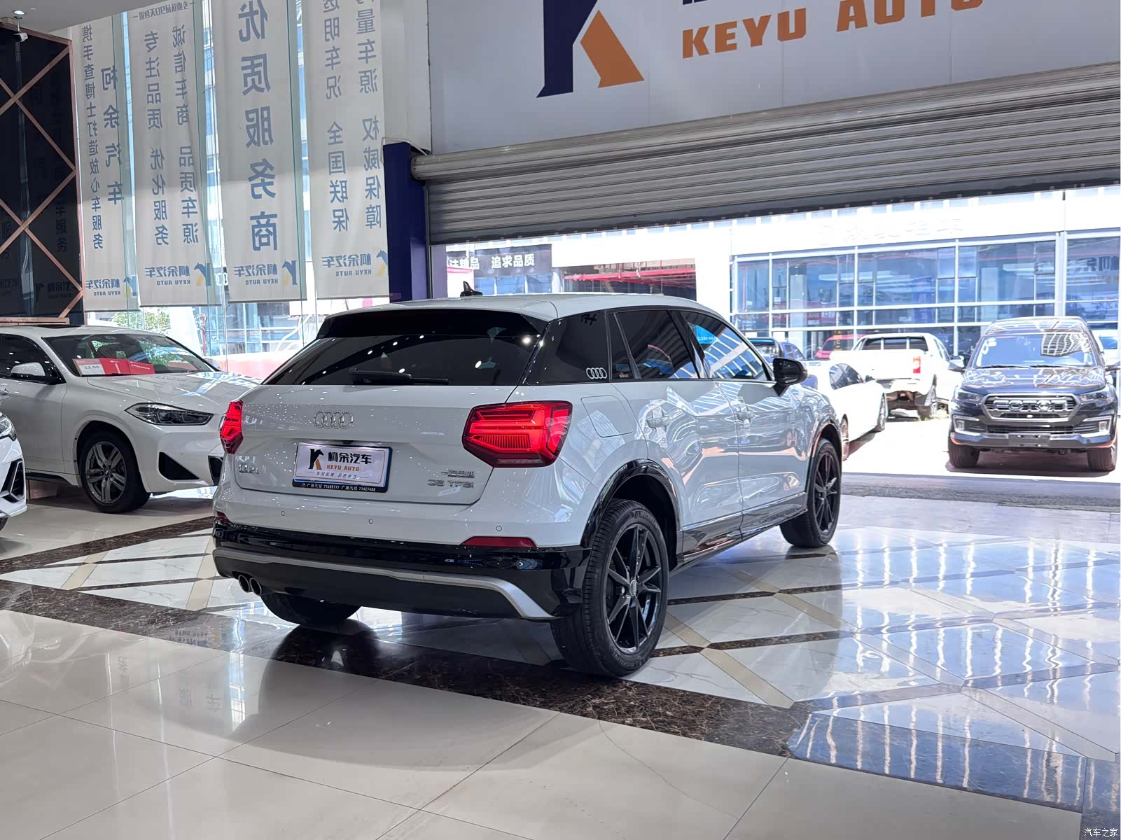 Audi Q2L, 2021 15