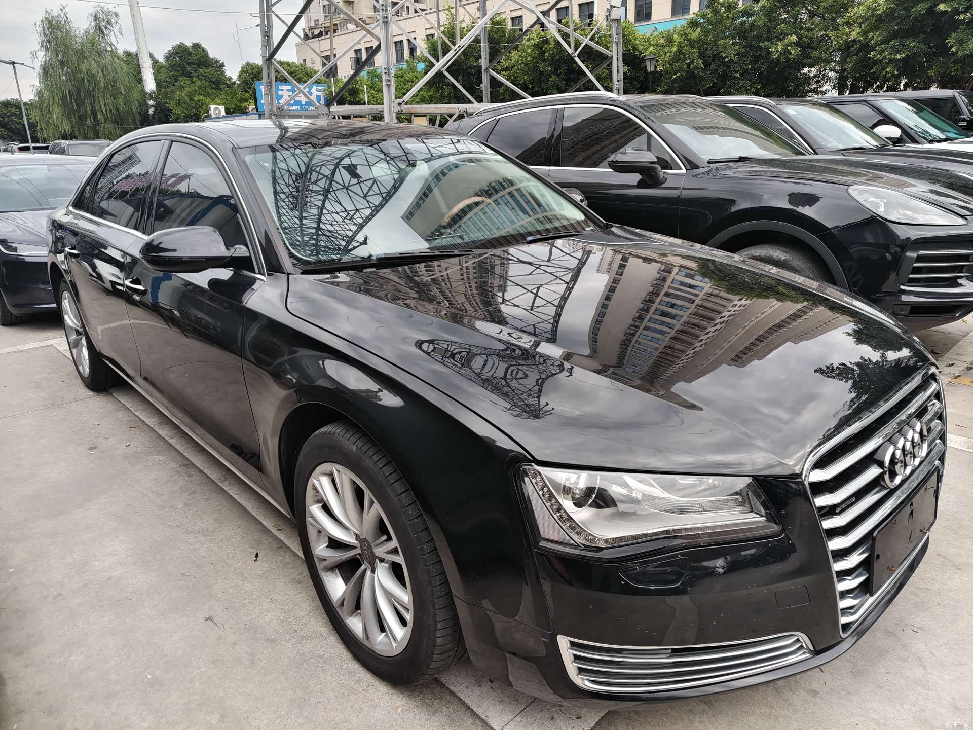 Audi A8L, 2014 3