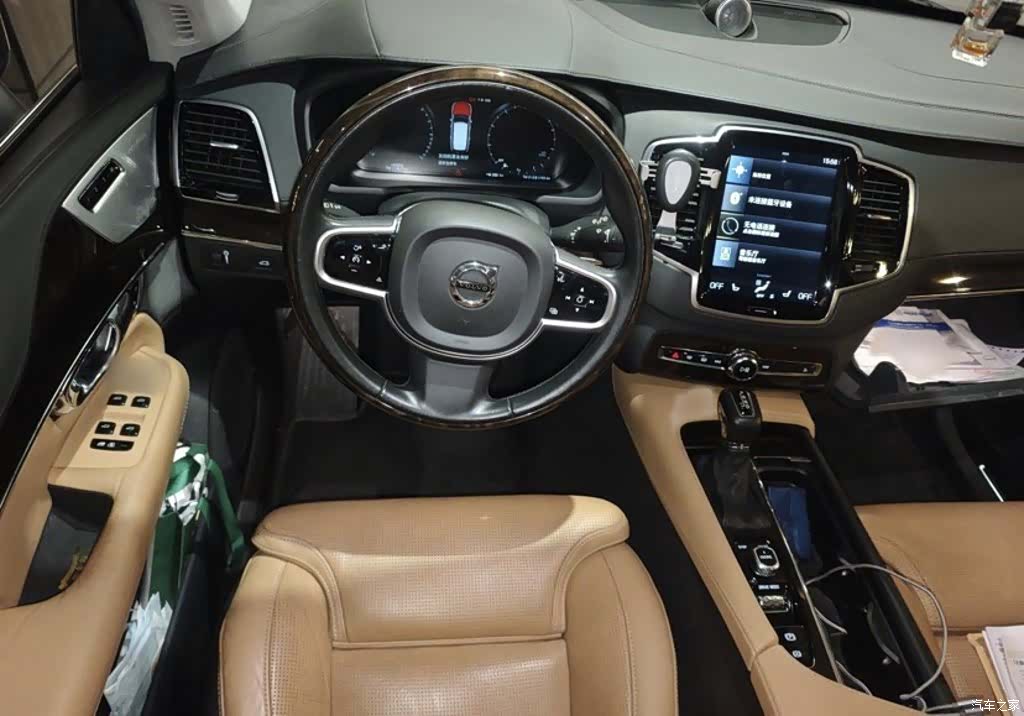 Volvo XC90, 2016 13