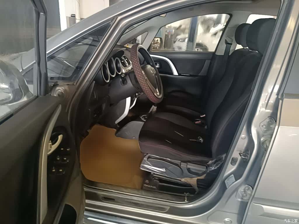 Changan CX20, 2014 15