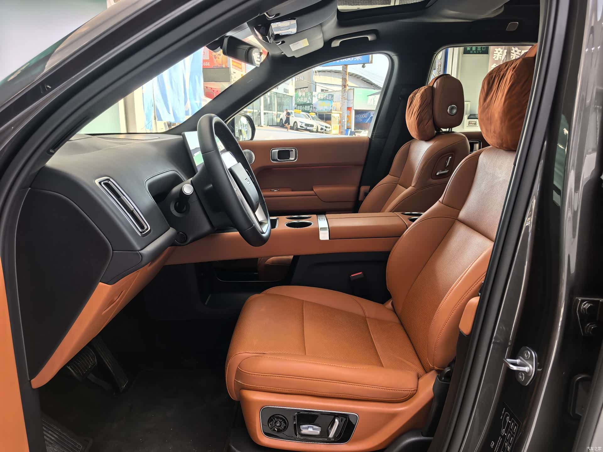 Li Auto L8, 2025 все фото
