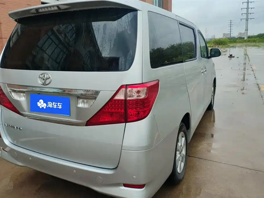 Toyota Elfa Toyota Elfa