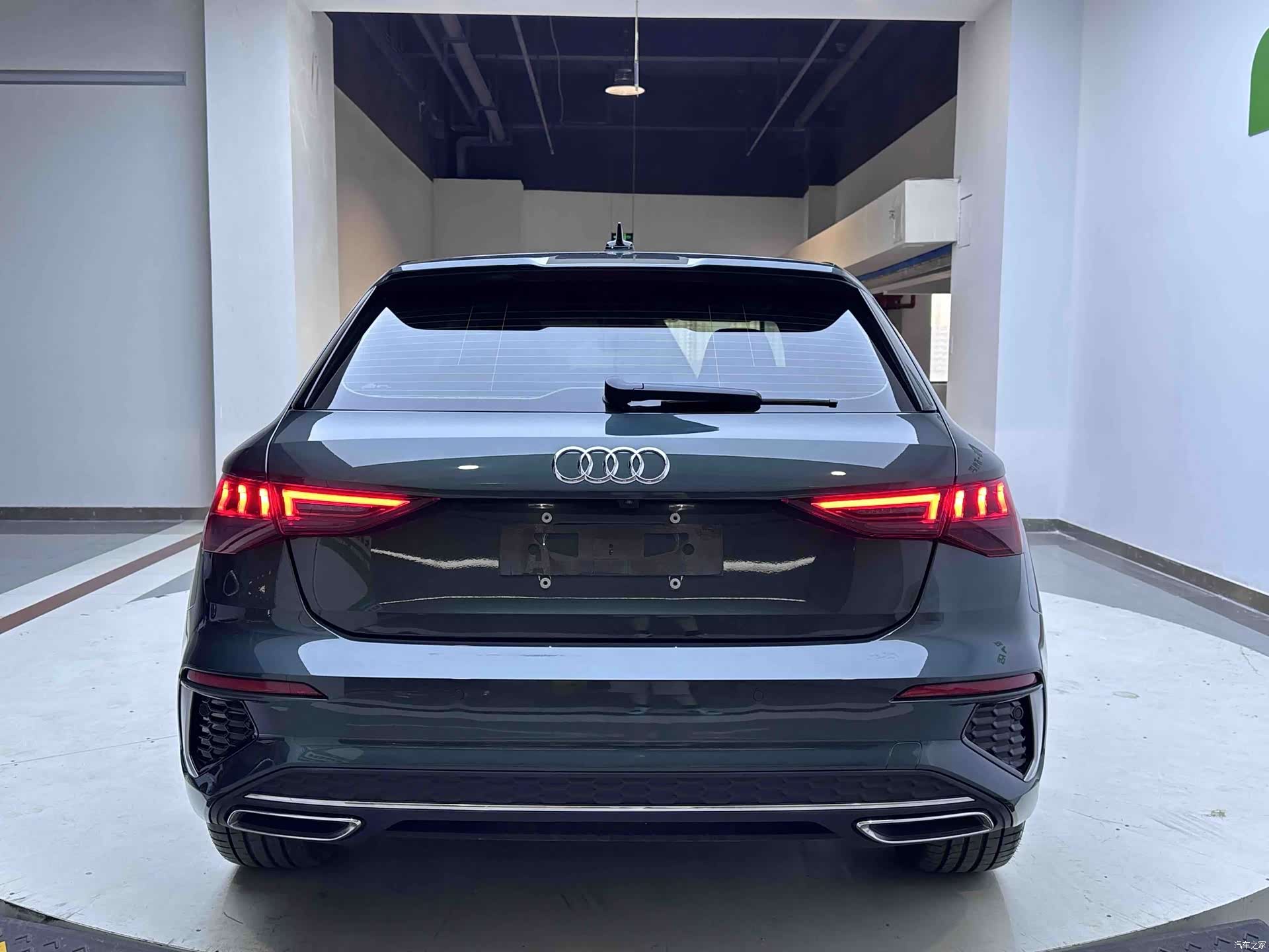 Audi A3, 2022 все фото