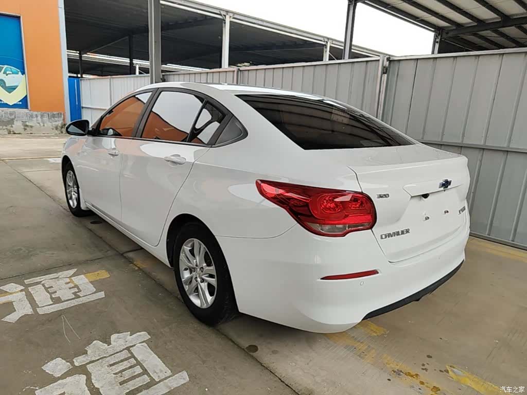 Chevrolet 320, 2018 все фото