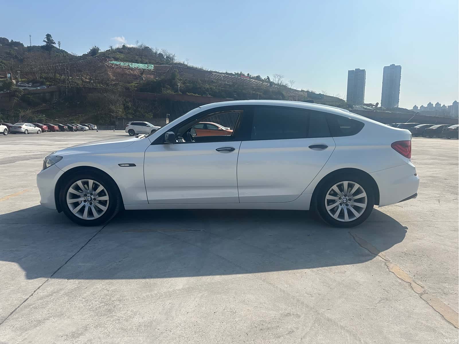 BMW 5 Series, 2011 2