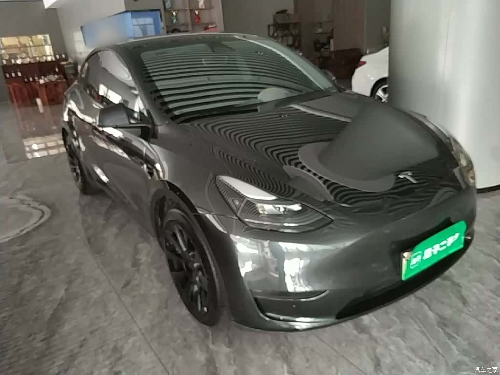 Tesla Model Y, 2024 4
