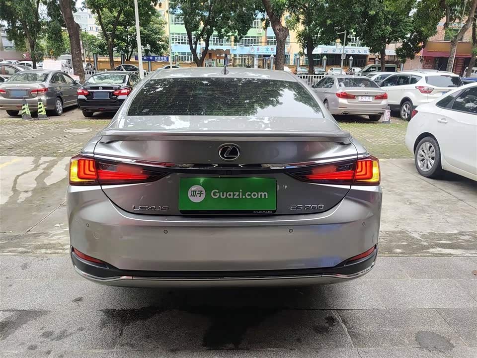 Lexus ES Lexus ES