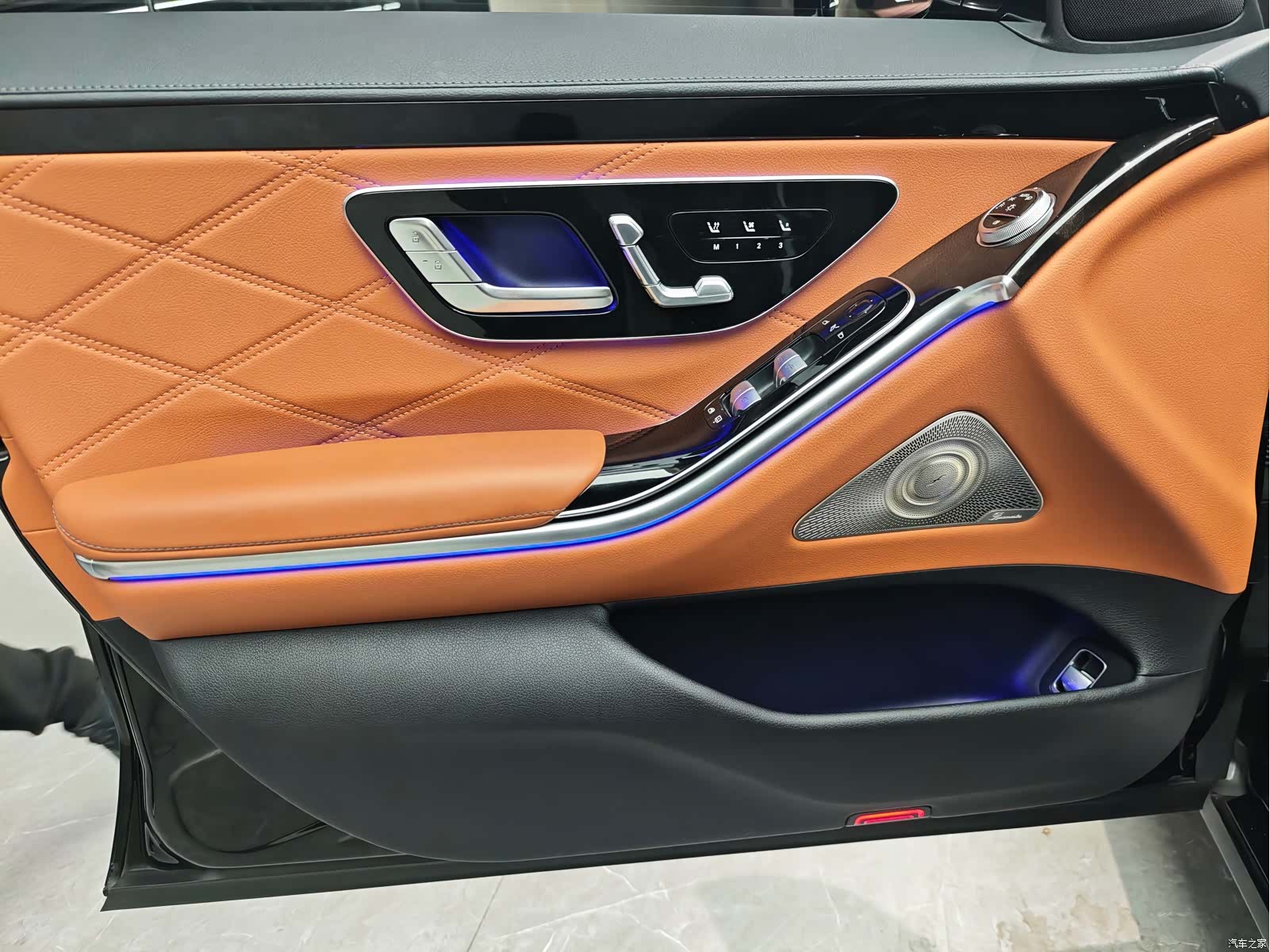 Maybach S-Class, 2023 7