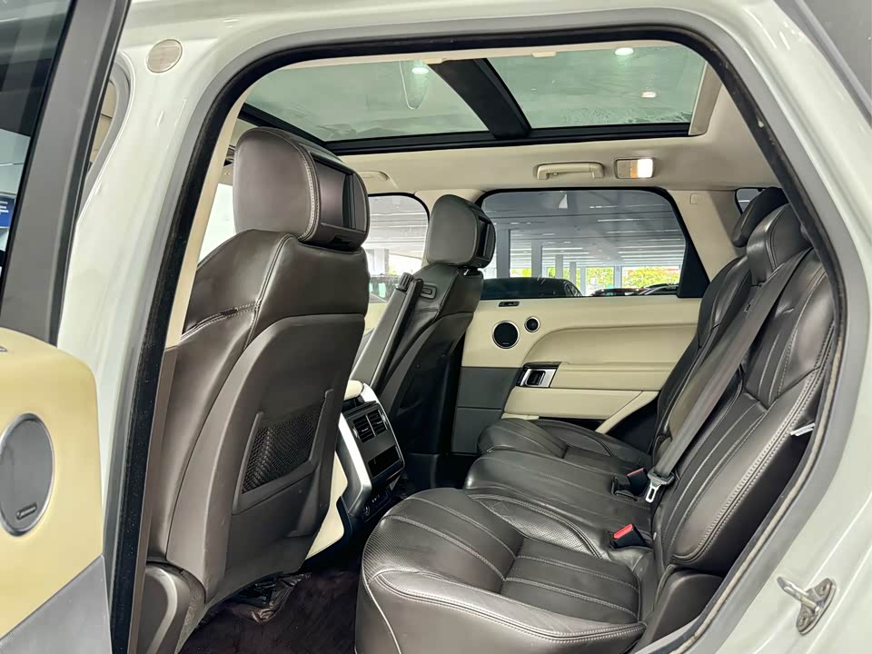 Land Rover Range Rover Sport Land Rover Range Rover Sport