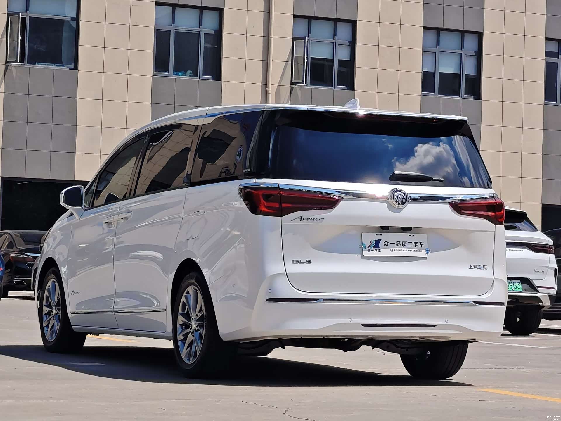Buick GL8, 2022 все фото