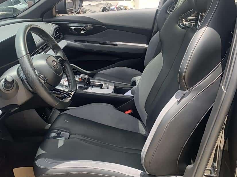 Trumpchi Shadow Leopard