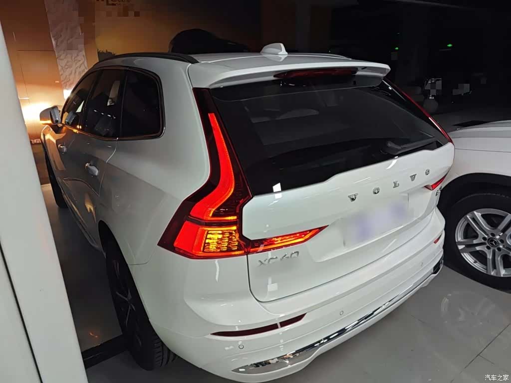 Volvo XC60, 2025 23