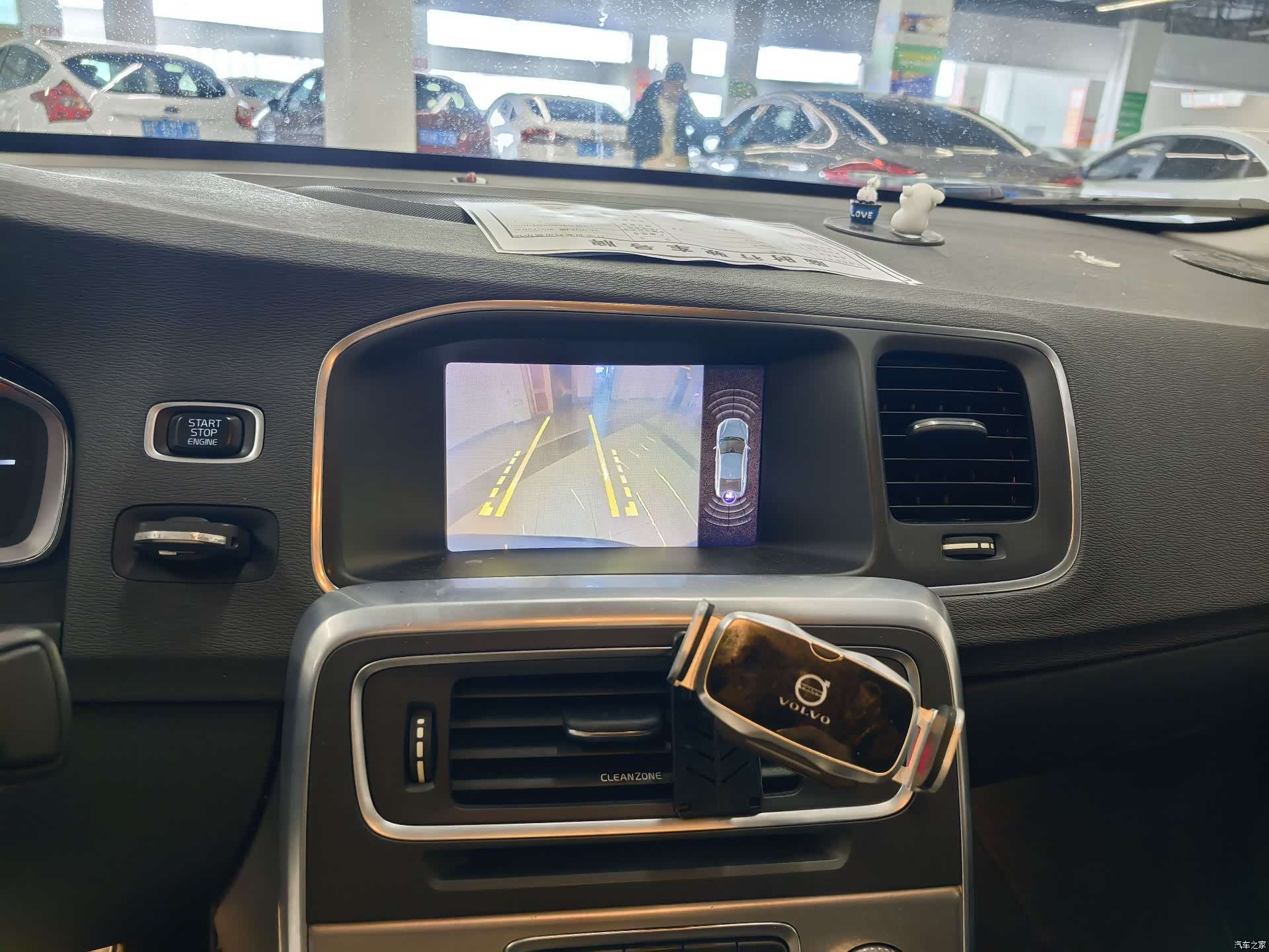Volvo S60, 2018 9