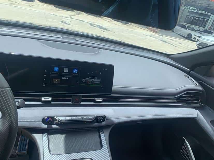 Trumpchi Shadow Leopard