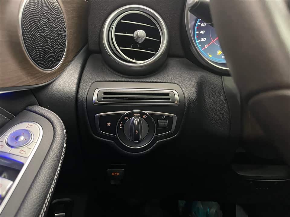 Mercedes-Benz GLC Mercedes-Benz GLC