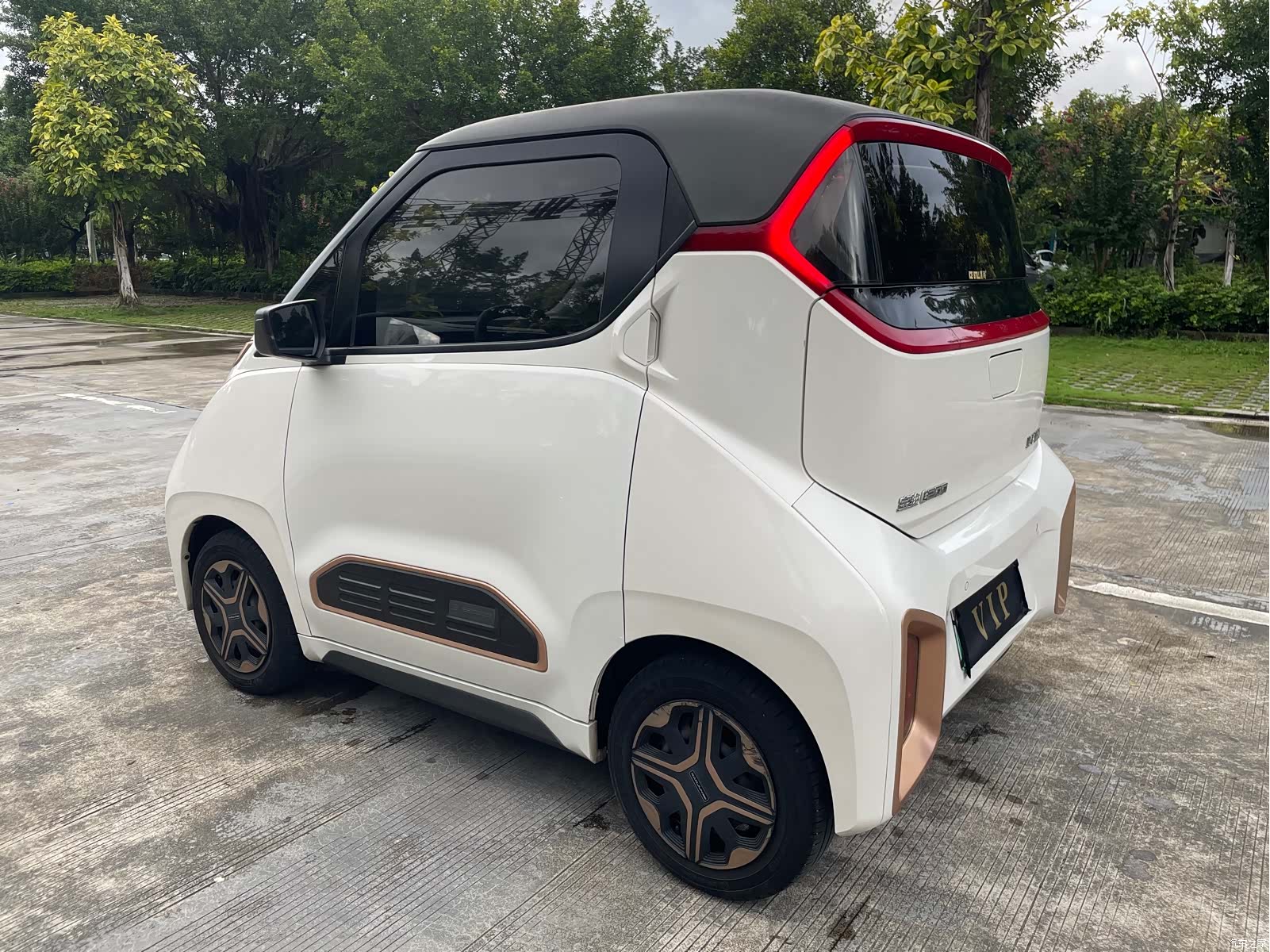 Wuling E200, 2020 7