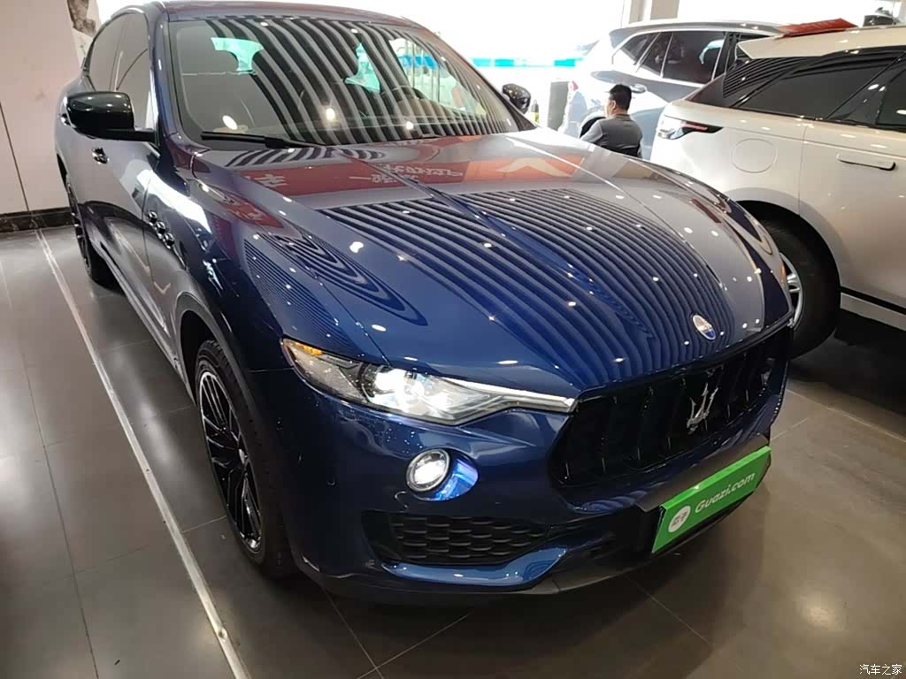 Maserati Levante, 2018 4