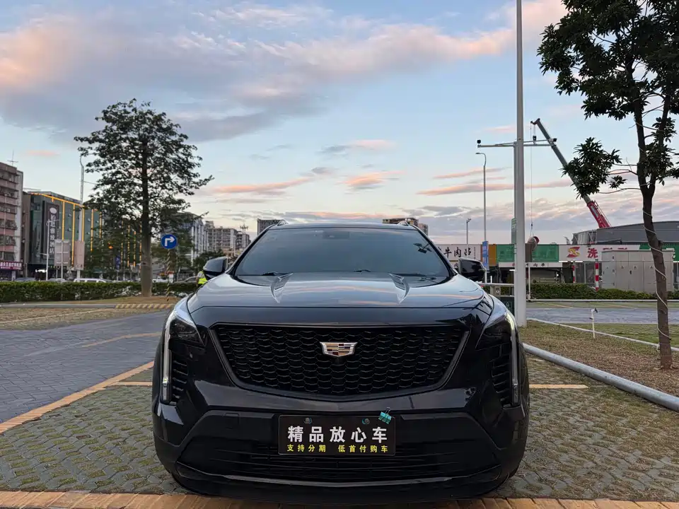 Cadillac XT4