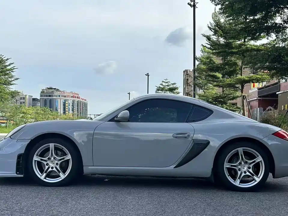 Porsche Cayman