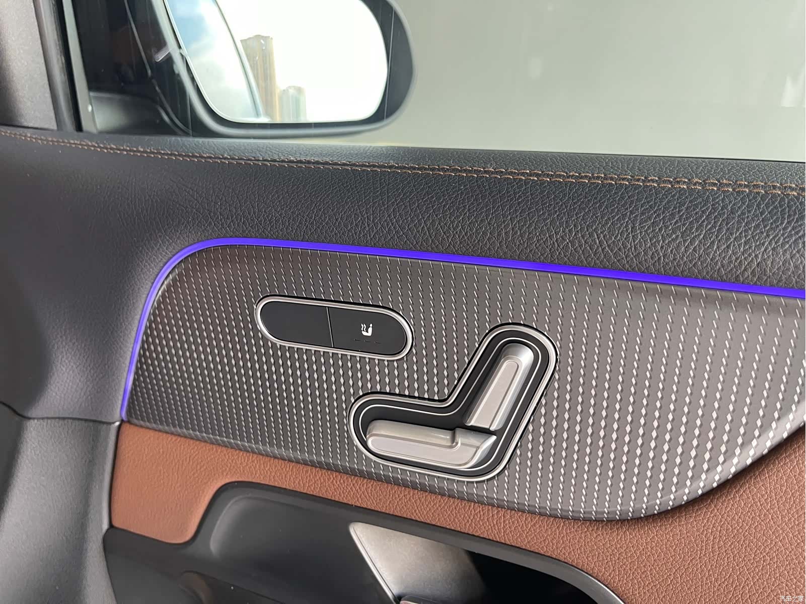 Mercedes-Benz GLB, 2020 27