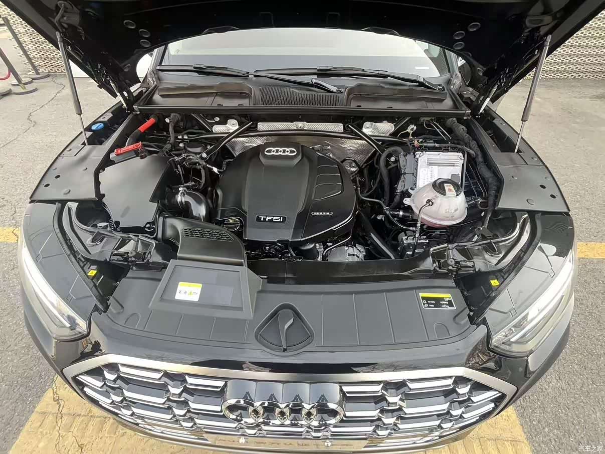 Audi Q5L, 2023 10