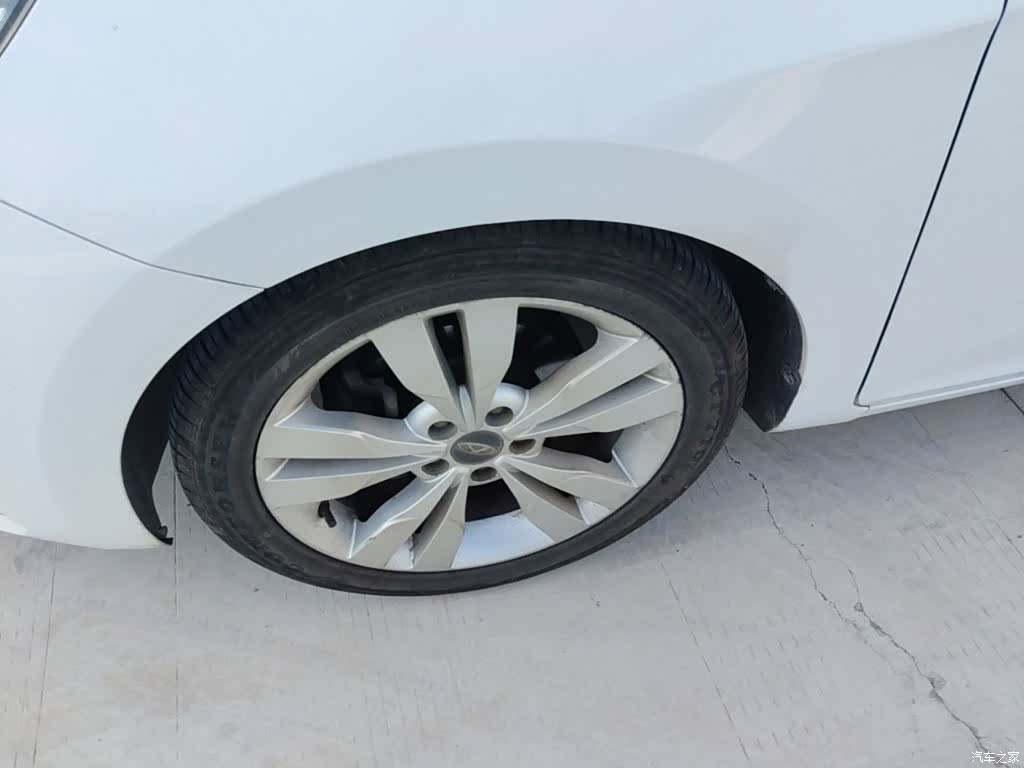 Chery 5, 2017 25