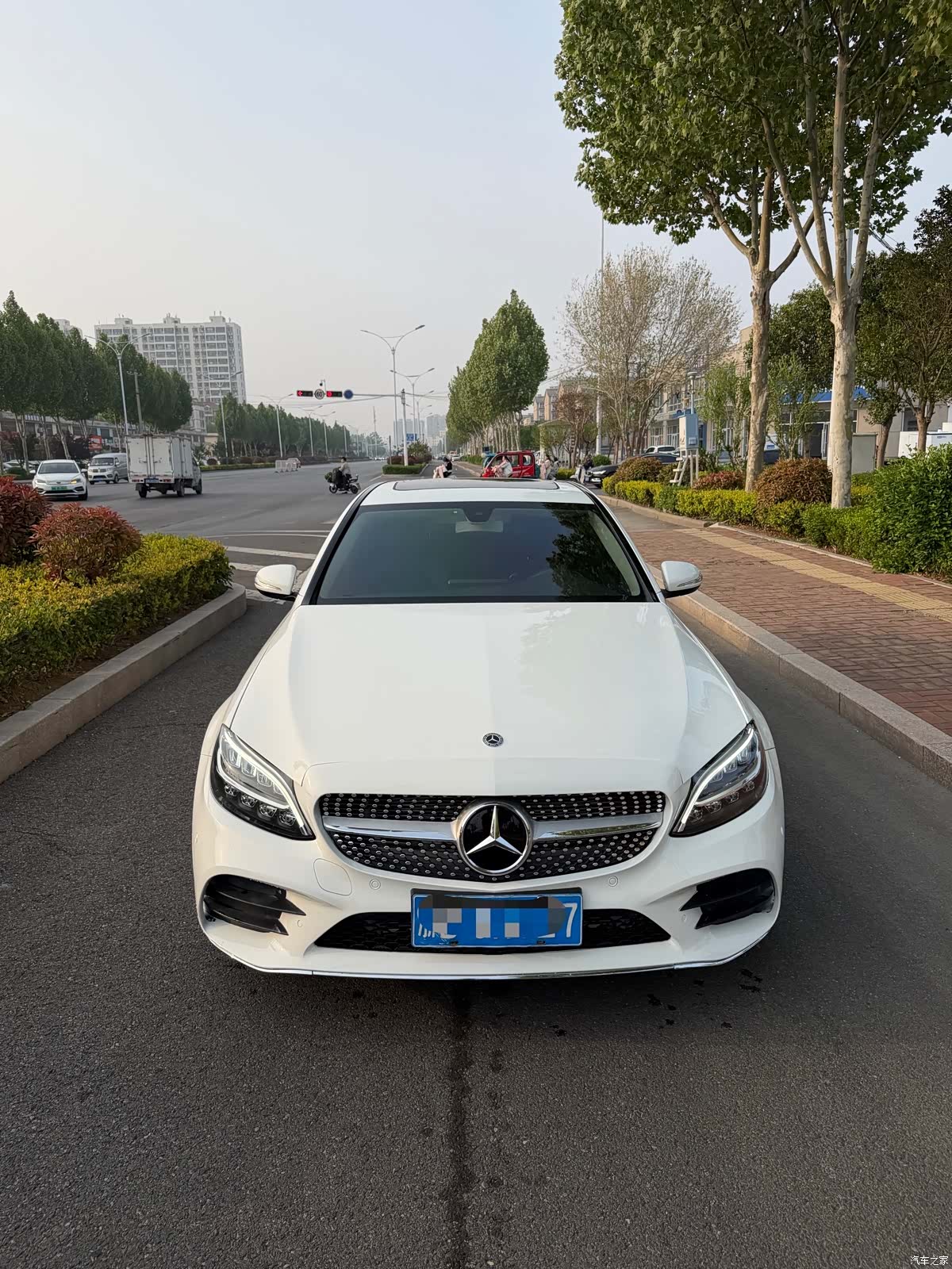 Mercedes-Benz C-Class, 2020 1