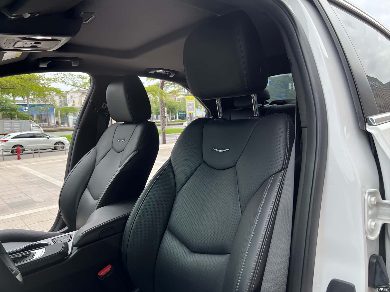 Cadillac CT4, 2023 19