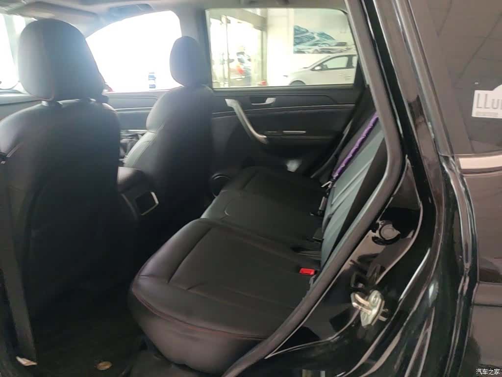 Haval M6, 2017 17