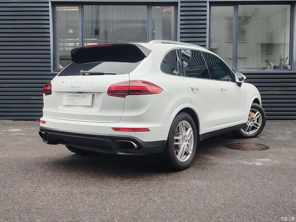 Porsche Cayenne, 2017 3